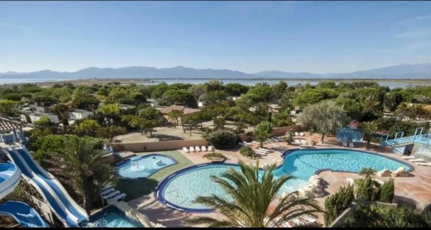 Hotel Chez Boby ! à Canet-en-Roussillon Extérieur photo